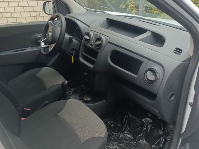 Белый Рено Другая, объемом двигателя 1.5 л и пробегом 2 тыс. км за 8000 $, фото 14 на Automoto.ua