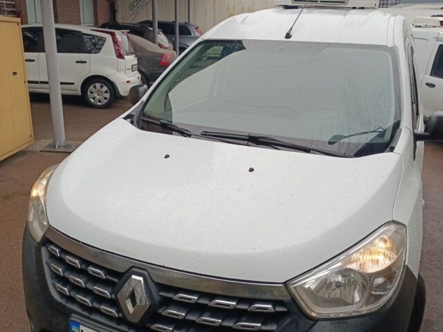 Белый Рено Другая, объемом двигателя 1.5 л и пробегом 2 тыс. км за 8000 $, фото 2 на Automoto.ua