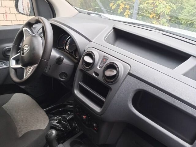 Белый Рено Другая, объемом двигателя 1.5 л и пробегом 2 тыс. км за 8000 $, фото 4 на Automoto.ua