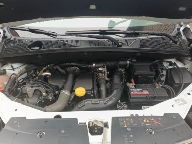 Белый Рено Другая, объемом двигателя 1.5 л и пробегом 2 тыс. км за 8000 $, фото 8 на Automoto.ua