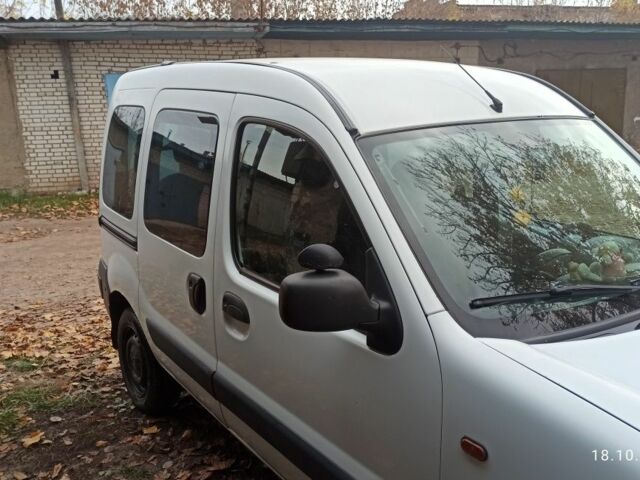 Белый Рено Другая, объемом двигателя 1.2 л и пробегом 238 тыс. км за 3700 $, фото 3 на Automoto.ua