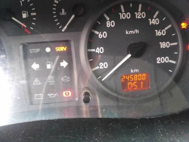 Белый Рено Другая, объемом двигателя 1.5 л и пробегом 245 тыс. км за 4600 $, фото 4 на Automoto.ua