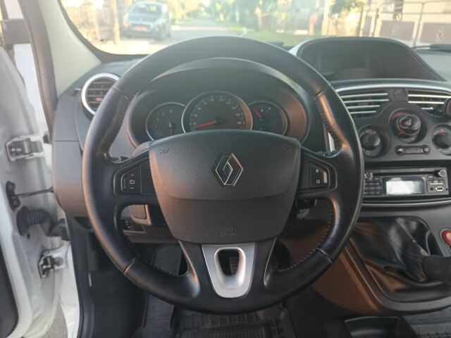 Белый Рено Другая, объемом двигателя 1.5 л и пробегом 345 тыс. км за 8800 $, фото 1 на Automoto.ua