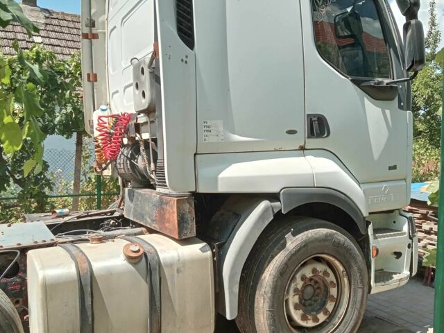 Білий Рено Інша, об'ємом двигуна 11.1 л та пробігом 1 тис. км за 6500 $, фото 2 на Automoto.ua