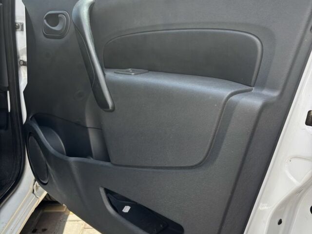 Білий Рено Інша, об'ємом двигуна 1.5 л та пробігом 189 тис. км за 6700 $, фото 10 на Automoto.ua