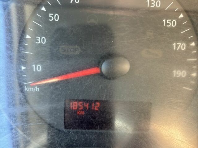 Білий Рено Інша, об'ємом двигуна 1.5 л та пробігом 189 тис. км за 6700 $, фото 2 на Automoto.ua