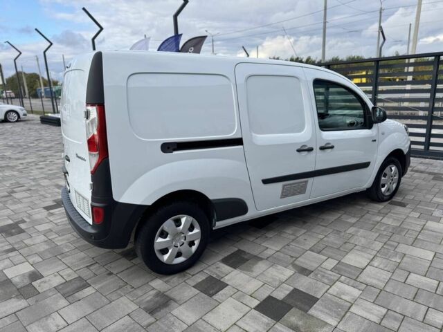 Білий Рено Інша, об'ємом двигуна 2.45 л та пробігом 83 тис. км за 10900 $, фото 2 на Automoto.ua