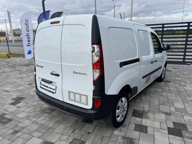 Білий Рено Інша, об'ємом двигуна 2.45 л та пробігом 83 тис. км за 10900 $, фото 12 на Automoto.ua