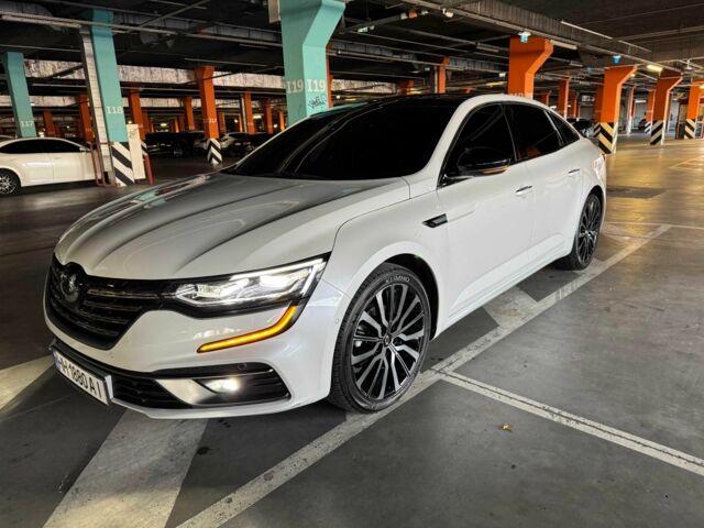 Белый Рено Другая, объемом двигателя 1.8 л и пробегом 30 тыс. км за 27500 $, фото 2 на Automoto.ua