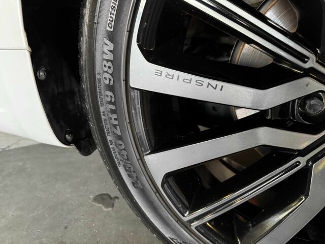 Белый Рено Другая, объемом двигателя 1.8 л и пробегом 30 тыс. км за 27500 $, фото 14 на Automoto.ua