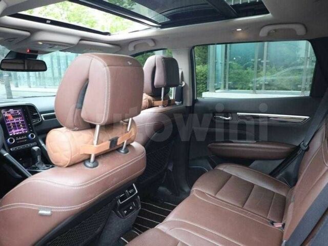 Белый Рено Другая, объемом двигателя 0 л и пробегом 75 тыс. км за 14999 $, фото 10 на Automoto.ua