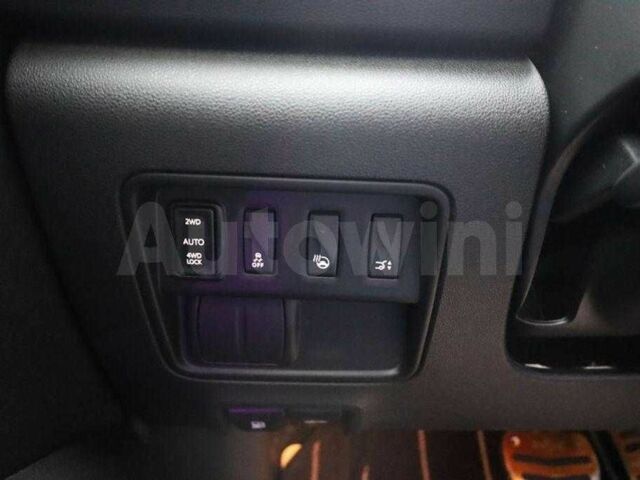 Белый Рено Другая, объемом двигателя 0 л и пробегом 75 тыс. км за 14999 $, фото 13 на Automoto.ua