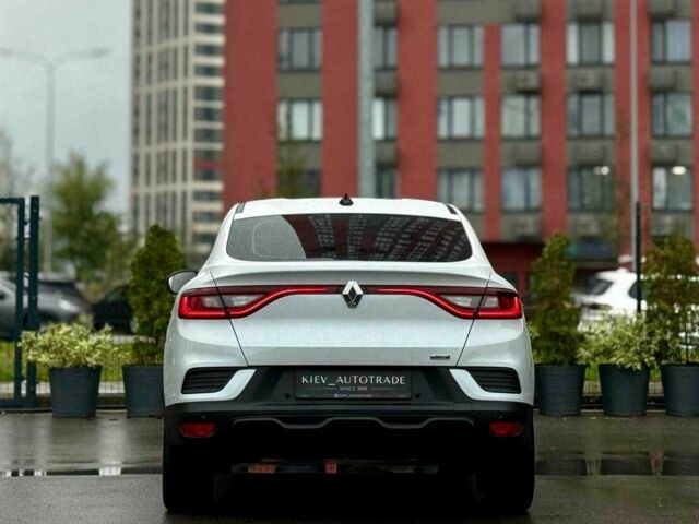 Белый Рено Другая, объемом двигателя 1.6 л и пробегом 101 тыс. км за 15700 $, фото 3 на Automoto.ua