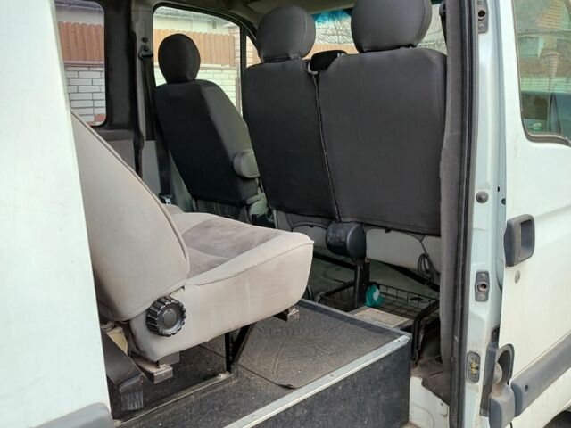 Белый Рено Другая, объемом двигателя 0 л и пробегом 481 тыс. км за 5819 $, фото 5 на Automoto.ua