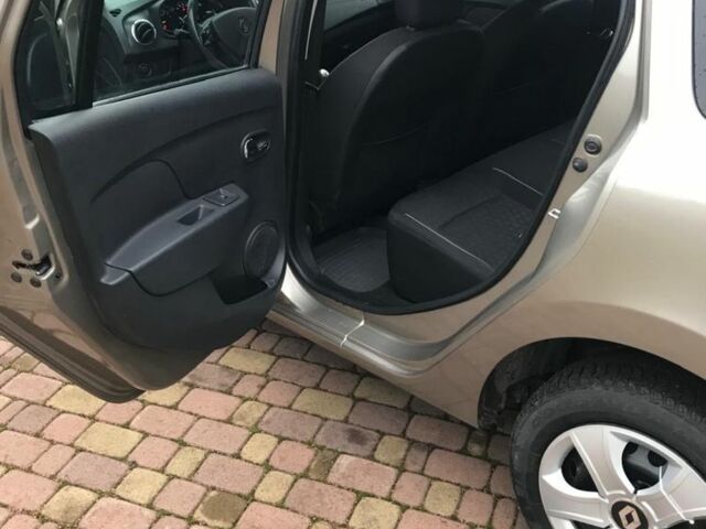 Бежевий Рено Інша, об'ємом двигуна 1.5 л та пробігом 75 тис. км за 8000 $, фото 7 на Automoto.ua