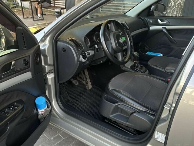 Бежевый Рено Другая, объемом двигателя 1.8 л и пробегом 262 тыс. км за 8200 $, фото 7 на Automoto.ua