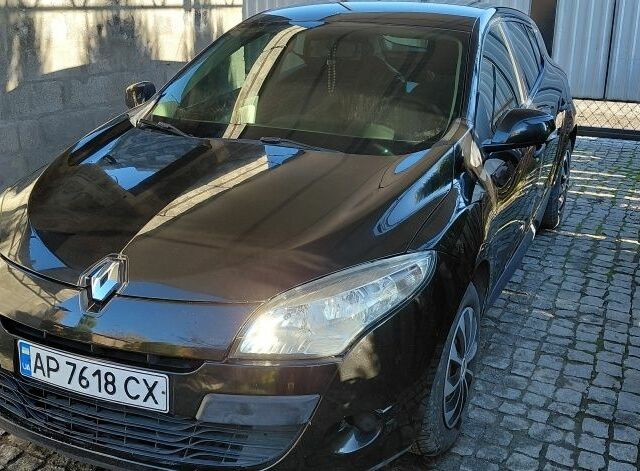 Черный Рено Другая, объемом двигателя 1.5 л и пробегом 260 тыс. км за 5900 $, фото 1 на Automoto.ua