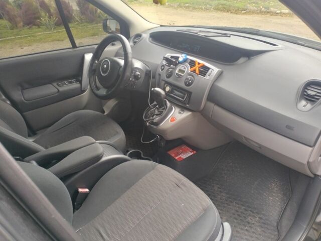 Чорний Рено Інша, об'ємом двигуна 1.9 л та пробігом 233 тис. км за 6500 $, фото 3 на Automoto.ua