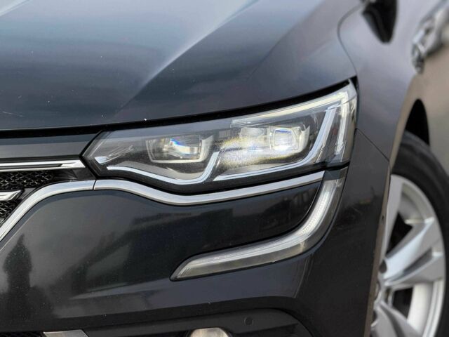 Чорний Рено Інша, об'ємом двигуна 1.6 л та пробігом 225 тис. км за 12800 $, фото 3 на Automoto.ua