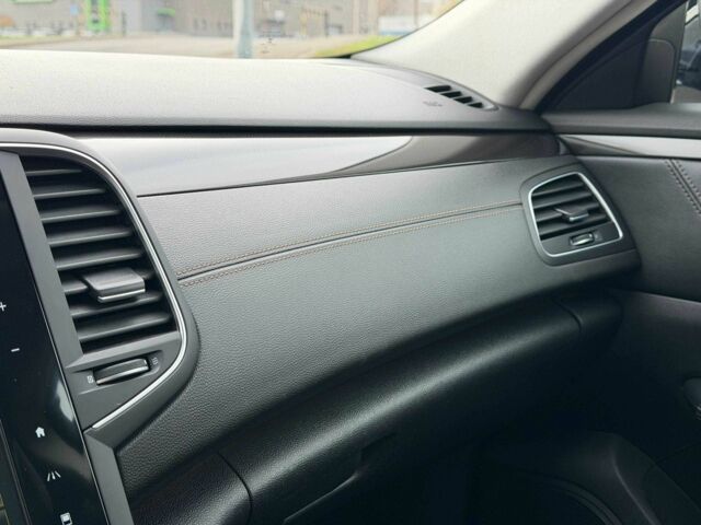 Чорний Рено Інша, об'ємом двигуна 1.6 л та пробігом 225 тис. км за 12800 $, фото 14 на Automoto.ua