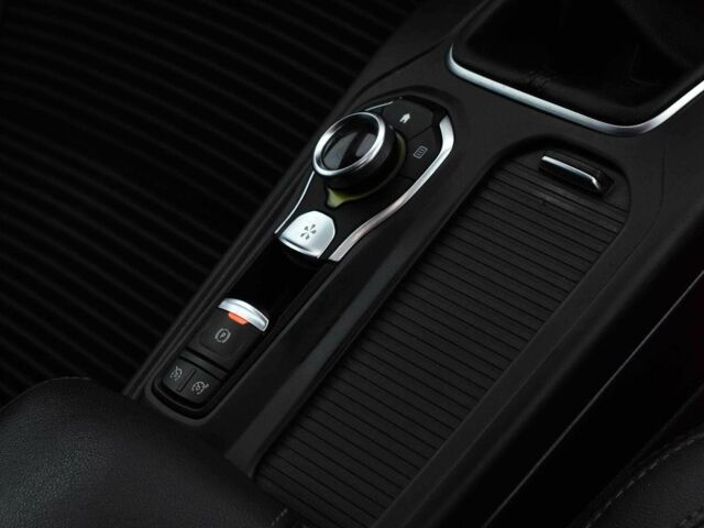 Черный Рено Другая, объемом двигателя 1.5 л и пробегом 250 тыс. км за 14450 $, фото 14 на Automoto.ua