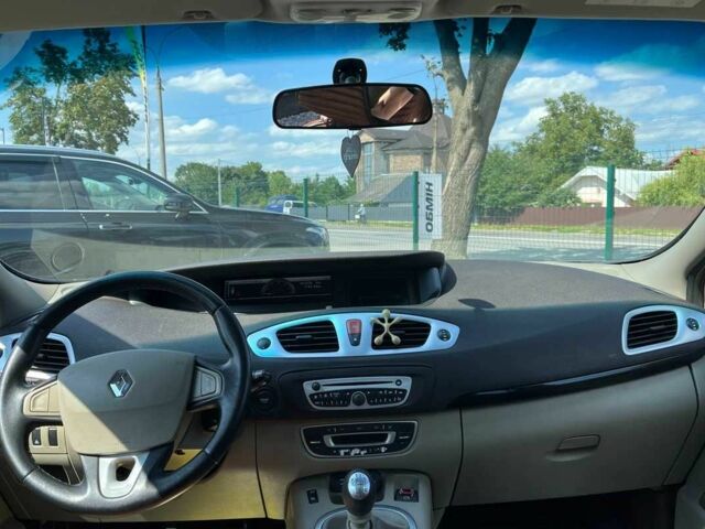 Коричневый Рено Другая, объемом двигателя 1.9 л и пробегом 353 тыс. км за 6500 $, фото 18 на Automoto.ua