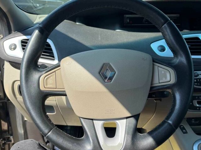 Коричневый Рено Другая, объемом двигателя 1.9 л и пробегом 353 тыс. км за 6500 $, фото 10 на Automoto.ua