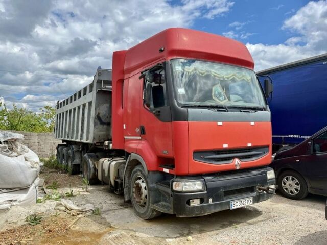 Красный Рено Другая, объемом двигателя 11.1 л и пробегом 0 тыс. км за 11500 $, фото 1 на Automoto.ua