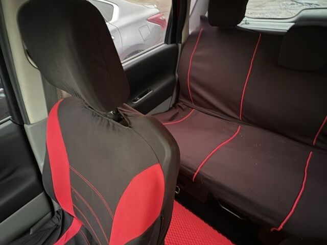 Красный Рено Другая, объемом двигателя 1.6 л и пробегом 130 тыс. км за 3700 $, фото 7 на Automoto.ua