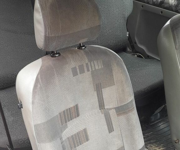 Красный Рено Другая, объемом двигателя 0 л и пробегом 194 тыс. км за 3500 $, фото 7 на Automoto.ua