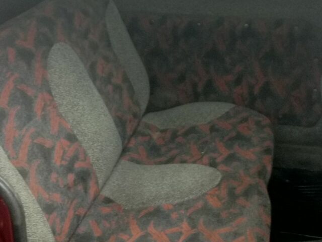 Красный Рено Другая, объемом двигателя 1.9 л и пробегом 100 тыс. км за 3000 $, фото 3 на Automoto.ua