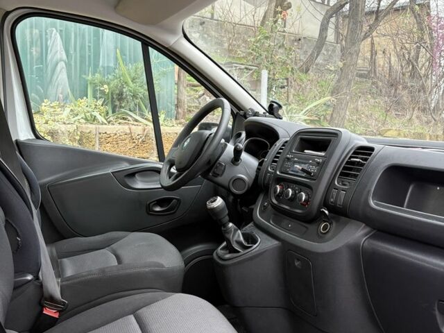 Рено Інша, об'ємом двигуна 0 л та пробігом 0 тис. км за 23300 $, фото 2 на Automoto.ua