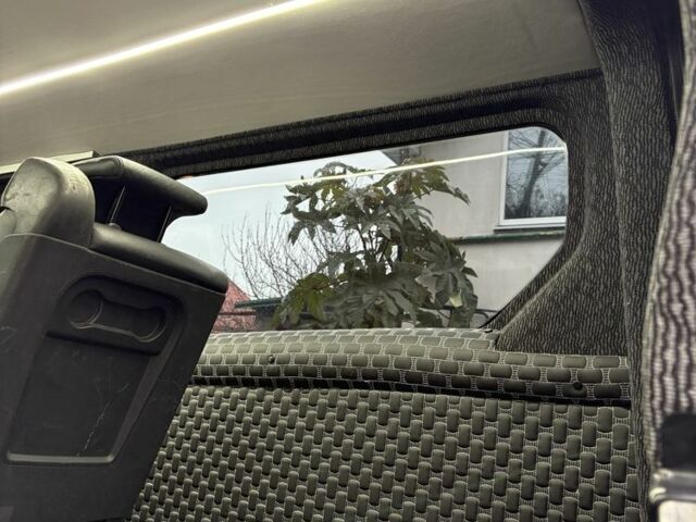 Рено Інша, об'ємом двигуна 0 л та пробігом 0 тис. км за 23300 $, фото 3 на Automoto.ua