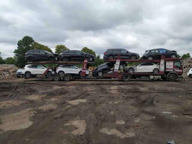 Рено Другая, объемом двигателя 0 л и пробегом 0 тыс. км за 12000 $, фото 6 на Automoto.ua