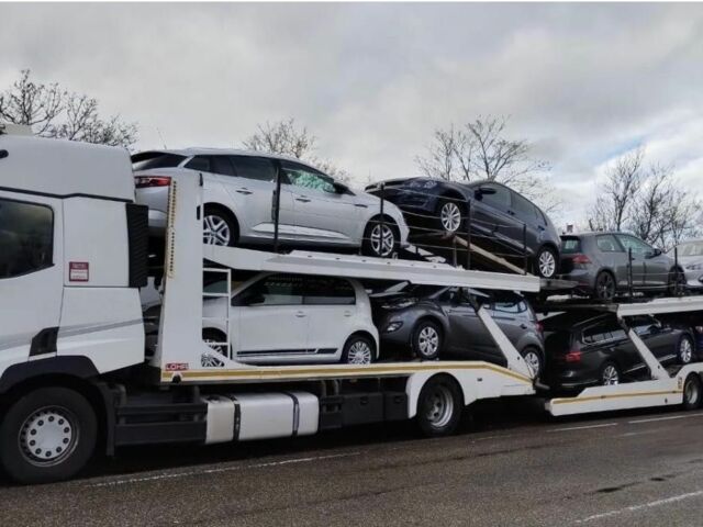 Рено Другая, объемом двигателя 0 л и пробегом 0 тыс. км за 49952 $, фото 4 на Automoto.ua