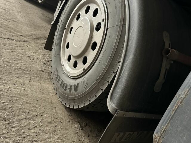 Рено Інша, об'ємом двигуна 0 л та пробігом 0 тис. км за 13000 $, фото 8 на Automoto.ua