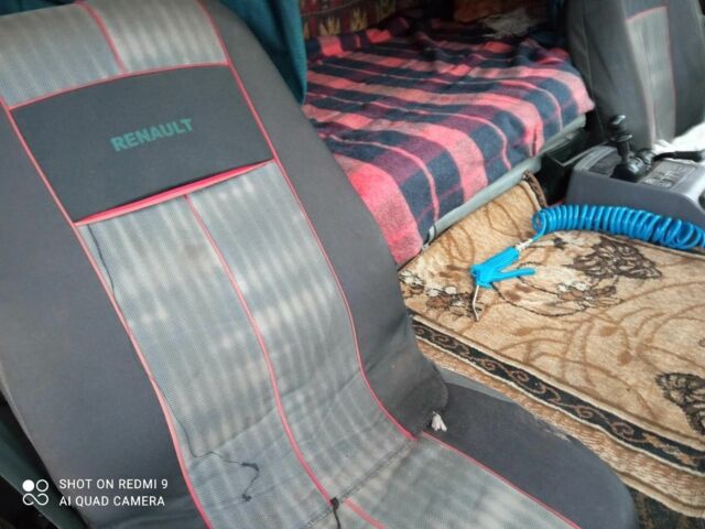 Рено Другая, объемом двигателя 0 л и пробегом 0 тыс. км за 8200 $, фото 10 на Automoto.ua