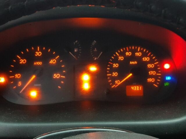 Рено Інша, об'ємом двигуна 0 л та пробігом 0 тис. км за 7300 $, фото 5 на Automoto.ua