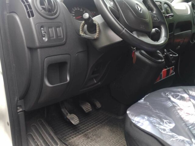 Рено Інша, об'ємом двигуна 0 л та пробігом 0 тис. км за 11100 $, фото 2 на Automoto.ua