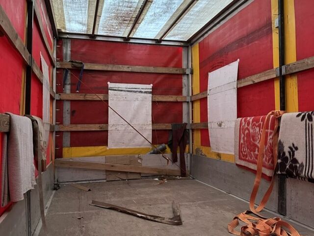 Рено Другая, объемом двигателя 0 л и пробегом 0 тыс. км за 13500 $, фото 8 на Automoto.ua