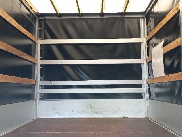 Рено Другая, объемом двигателя 0 л и пробегом 0 тыс. км за 16800 $, фото 23 на Automoto.ua