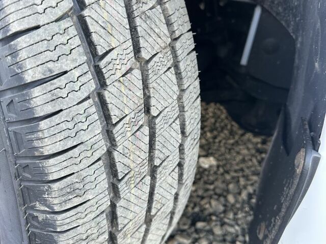 Рено Другая, объемом двигателя 0 л и пробегом 0 тыс. км за 20600 $, фото 4 на Automoto.ua