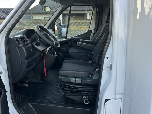 Рено Другая, объемом двигателя 0 л и пробегом 0 тыс. км за 20600 $, фото 16 на Automoto.ua