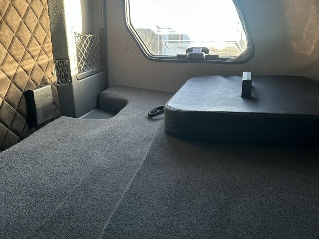 Рено Другая, объемом двигателя 0 л и пробегом 0 тыс. км за 20600 $, фото 8 на Automoto.ua