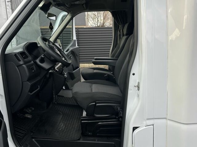 Рено Другая, объемом двигателя 0 л и пробегом 0 тыс. км за 19900 $, фото 9 на Automoto.ua