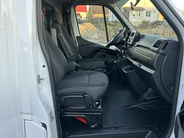 Рено Другая, объемом двигателя 0 л и пробегом 0 тыс. км за 20600 $, фото 10 на Automoto.ua