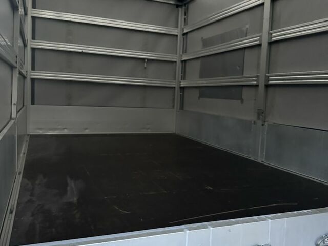 Рено Другая, объемом двигателя 0 л и пробегом 0 тыс. км за 20600 $, фото 4 на Automoto.ua