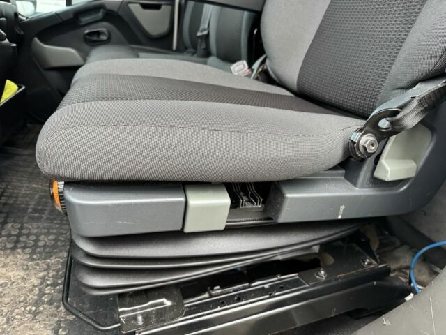 Рено Другая, объемом двигателя 0 л и пробегом 0 тыс. км за 14000 $, фото 14 на Automoto.ua