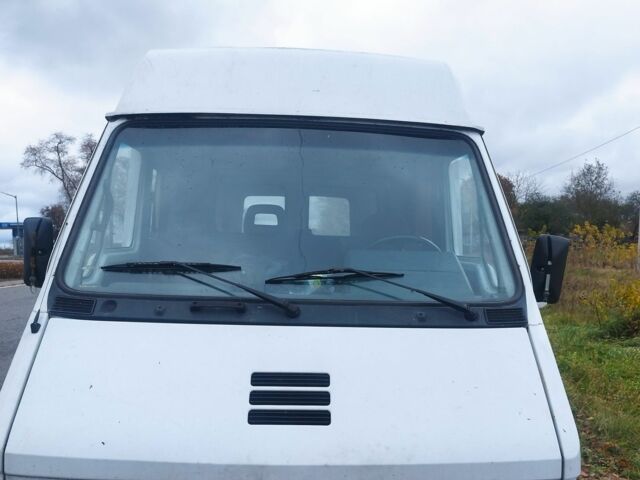 Рено Другая, объемом двигателя 0 л и пробегом 0 тыс. км за 2300 $, фото 1 на Automoto.ua