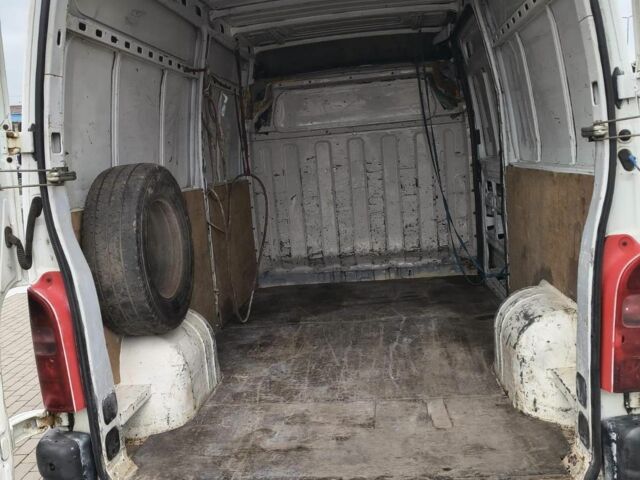 Рено Другая, объемом двигателя 0 л и пробегом 0 тыс. км за 3399 $, фото 4 на Automoto.ua